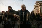 ΔΙΑΜΑΡΤΥΡΙΑ ΜΟΥΣΙΚΩΝ ΣΤΟ ΚΕΝΤΡΟ ΤΗΣ ΑΘΗΝΑΣ ΓΙΑ ΤΗ ΔΟΛΟΦΟΝΙΑ ΤΟΥ ΑΛΕΞΑΝΔΡΟΥ