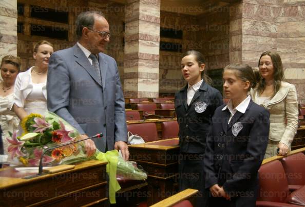 ΕΠΙΣΚΕΨΗ-ΞΕΝΑΓΗΣΗΤΟΥ-ΑΡΣΑΚΕΙΟΥ-ΤΙΡΑΝΩΝ-ΚΤΗΡΙΟΤΗΣ-8