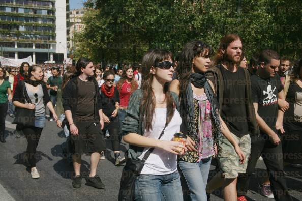 ΠΑΝΕΚΠΑΙΔΕΥΤΙΚΟ-ΣΥΛΛΑΛΗΤΗΡΙΟ-371