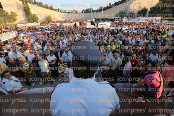ΑΘΗΝΑ-ΣΥΓΚΕΝΤΡΩΣΗ-ΔΙΑΜΑΡΤΥΡΙΑ-ΕΝΣΤΟΛΩΝ-18