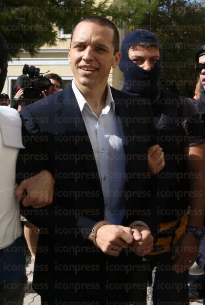 ΣΤΟΝ-ΑΝΑΚΡΙΤΗ-ΟΔΗΓΗΘΗΚΑΝΟΙ-ΣΥΛΛΗΦΘΕΝΤΕΣ-ΒΟΥΛΕΥΤΕΣ-6