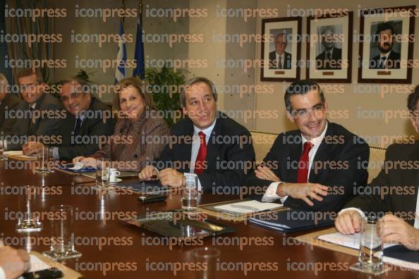 ΣΥΣΚΕΨΗ-ΣΤΟ-ΥΠΟΥΡΓΕΙΟ-ΟΙΚΟΝΟΜΙΑΣ-ΓΙΑ-ΤΟΝ-ΤΟΥΡΙΣΜΟ-7