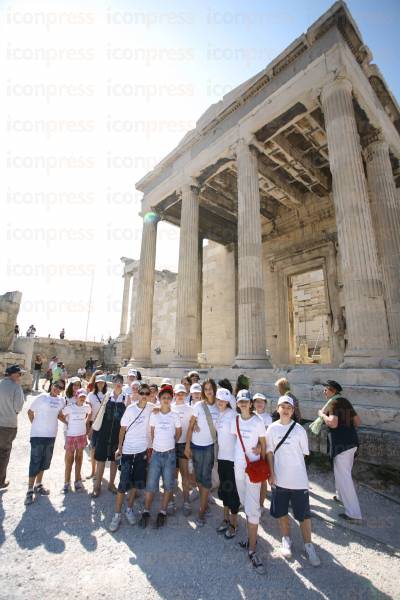 ΕΠΙΣΚΕΨΗ-ΑΡΣΑΚΕΙΟΥ-ΤΙΡΑΝΩΝ-ΣΤΗΝ-ΑΚΡΟΠΟΛΗ-3