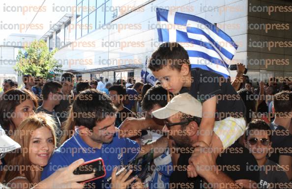 ΑΦΙΞΗ-ΕΘΝΙΚΗΣ-ΟΜΑΔΑΣ-ΑΕΡΟΔΡΟΜΙΟ-ΕΛΕΥΘΕΡΙΟΣ-4