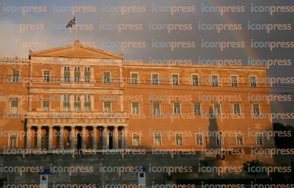 ΟΥΡΑΝΙΟ-ΤΟΞΟ-ΠΑΝΩ-ΒΟΥΛΗ-2