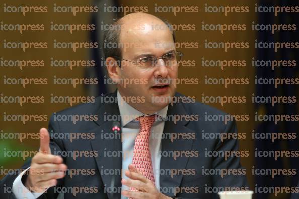 ΣΥΝΕΝΤΕΥΞΗ-ΤΥΠΟΥ-ΥΠΟΥΡΓΟΥ-ΑΝΑΠΤΥΞΗΣ-ΚΩΣΤΗ-9